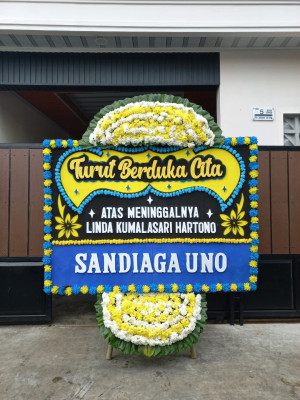 Papan Bunga Duka di Kutasirna
